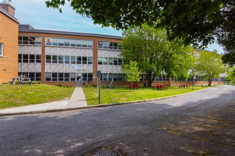 pearson adult and career centre|Verdun Adult and Career Centre (VACC) .